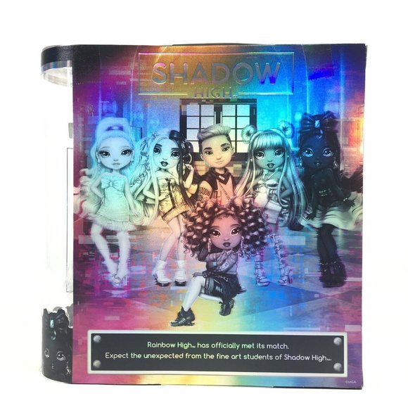 Shadow High Fashion Doll Natasha Zima With 2 Outfits Series 1 - Picture 5 of 11